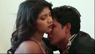 Hot Moments When Painter Becomes a Lover 